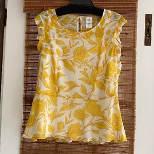 CAbi “sunrise top”, sleeveless yellow/white. Size Small